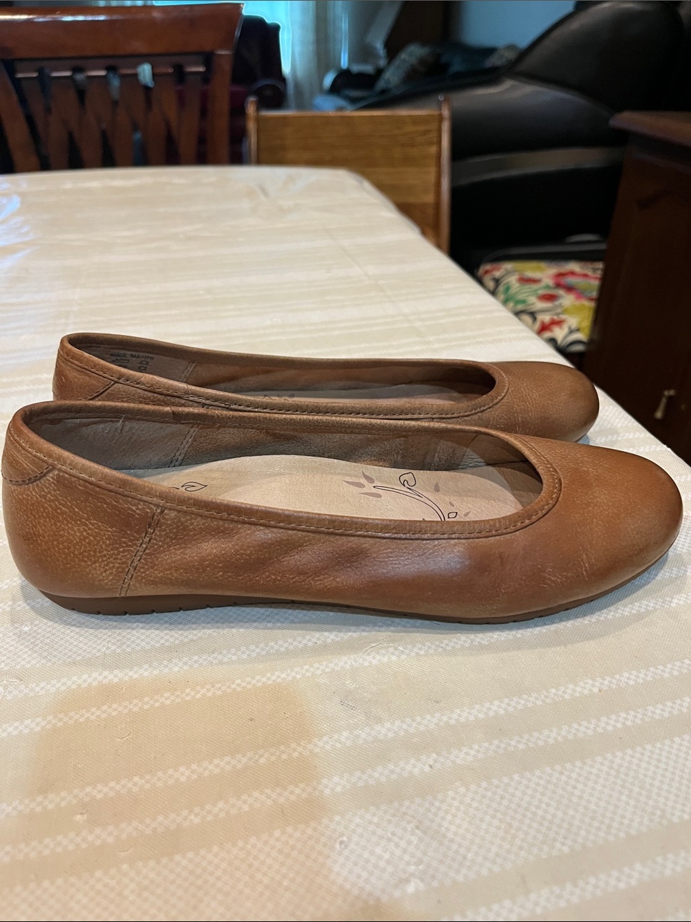 Taos Chit Chat Leather Ballet Flat size 7.5 women’s - Picture 3 of 7